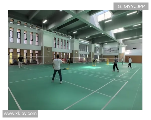 赵秀英亲授羽毛球技巧与心得分享助你提升球技与竞技水平